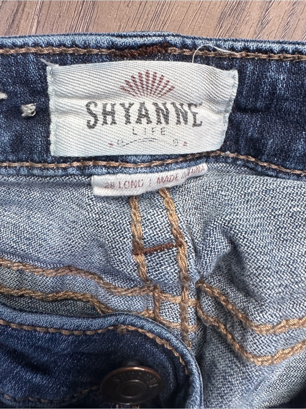 Shyanne Women's Medium Blue Bootcut Denim Jeans - Size 28W x 36L - Picture 8 of 16
